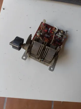 Condensador Variable Electrónico