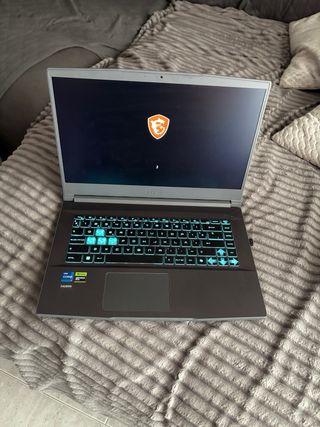 Portátil MSI Thin 15 B12VE-1671XES