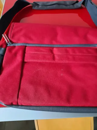 Bandolera juvenil roja y gris