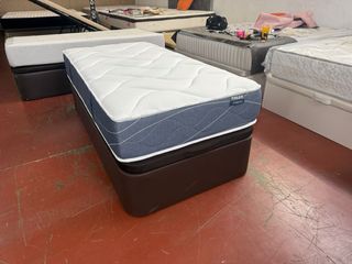 CANAPE Y COLCHON FLEX HABANA 22 VISCO 90x180