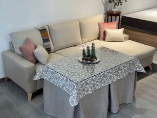 Funda de mesa con estampado floral