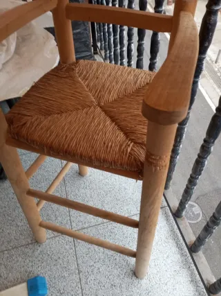 Silla trona madera mimbre
