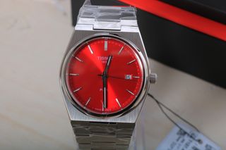 Tissot 40mm esfera roja
