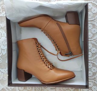 Botines Dansi. Talla: 36