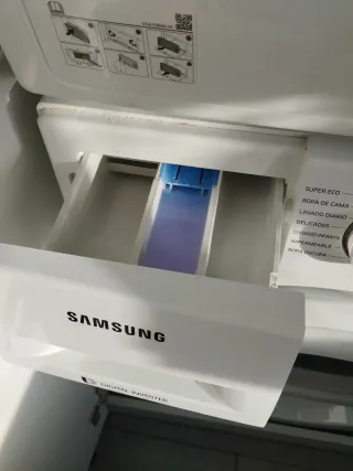 Lavadora Samsung 9kg Ad-Wash funciona perfectament