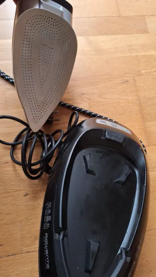 Centro de Planchado Rowenta Powersteam