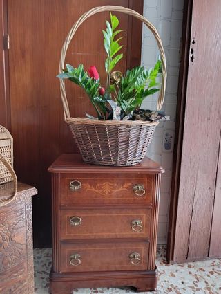 ✔Comodino in legno e vimini✔