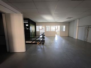 Nave industrial en alquiler en Ca n'Aurell en Terrassa