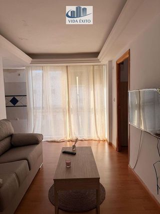 Piso en alquiler en Peñamefecit - Avda Barcelona en Jaén