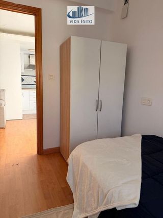 Piso en alquiler en Peñamefecit - Avda Barcelona en Jaén