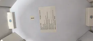 Tocador infantil con espejo y taburete.No lo mandó