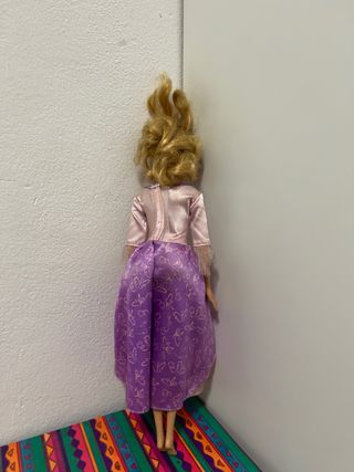 Barbie La Principessa dell'Isola Rosa