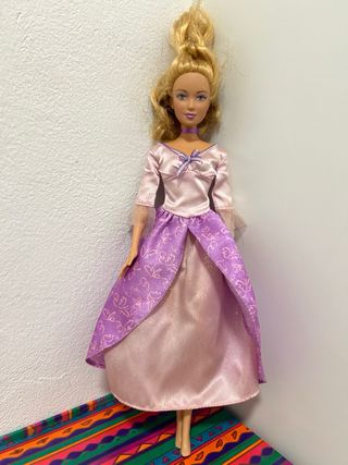 Barbie La Principessa dell'Isola Rosa
