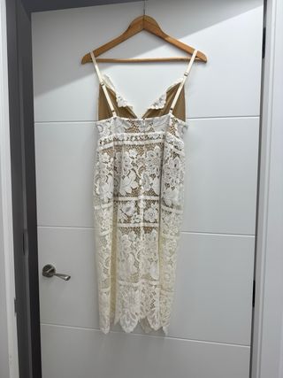 Vestido calado beige y blanco