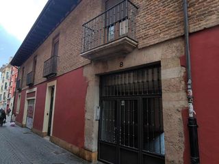 Piso en alquiler en Centro Ciudad en León