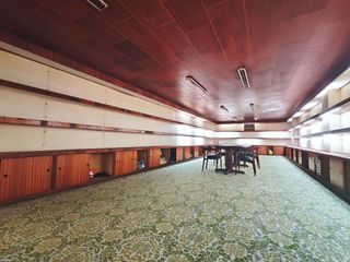 Local comercial en alquiler en Ensanche - Diputación en Alicante