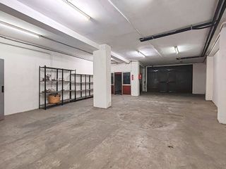 Local comercial en alquiler en Ensanche - Diputación en Alicante