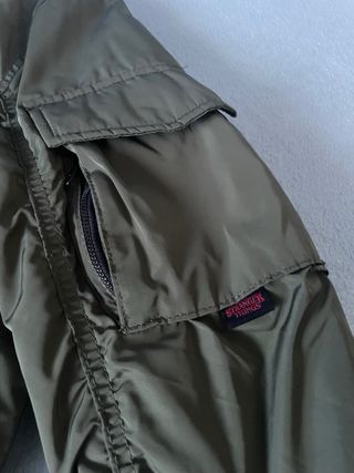 Cazadora Bomber Stranger Things Verde Talla XS