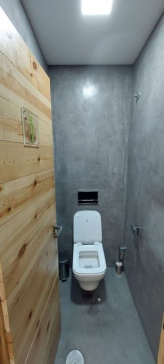 Oficina en alquiler en La Buhaira en Sevilla