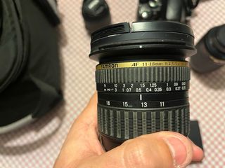 Pack Nikon D60:Cámara,3 objetivos, flash y mochila