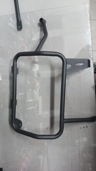 Soporte Maletas Moto Trail Negro Voge 900DSx