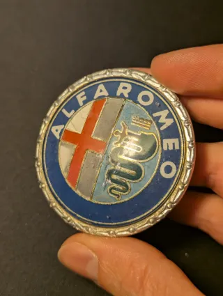 Emblema Alfa Romeo Milano epoca