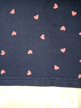 Vestido sudadera niña con capucha y corazones