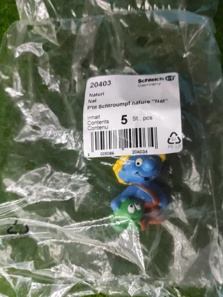 20403 Pitufo Puffo con cappello giallo e bruco