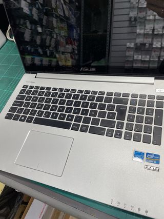 Portátil Asus S500C Plata Imagen Defectuosa