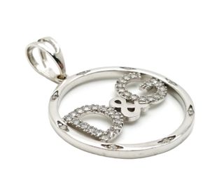 Colgante de Oro Blanco 18 Kt. 5.8 gr. segunda mano