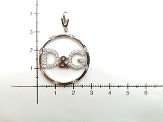 Colgante de Oro Blanco 18 Kt. 5.8 gr. segunda mano