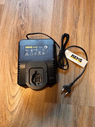 Cargador REMS