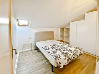 Ático en alquiler en Ensanche - Sar en Santiago de Compostela