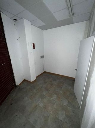 Local comercial en alquiler en Pinares de Venecia en Zaragoza