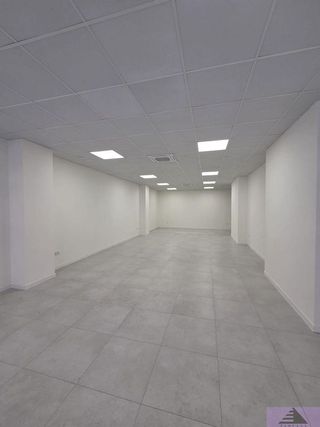 Local comercial en alquiler en El Quiñón en Seseña