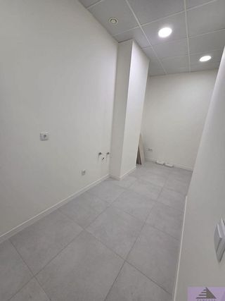 Local comercial en alquiler en El Quiñón en Seseña