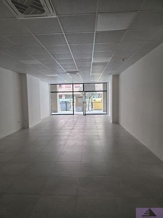 Local comercial en alquiler en El Quiñón en Seseña