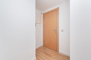 Piso en venta en Valdeacederas en Madrid