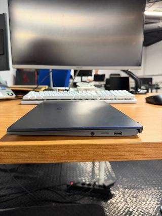 MSI Prestige 14 - I7 / 16GB / 1TB