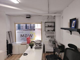 Local comercial en alquiler en Centro - Sagrario en Granada