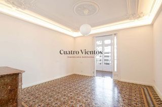 Piso en alquiler en La Dreta de l'Eixample en Barcelona