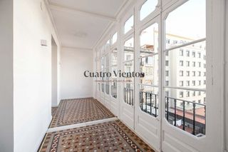 Piso en alquiler en La Dreta de l'Eixample en Barcelona