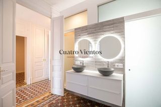 Piso en alquiler en La Dreta de l'Eixample en Barcelona