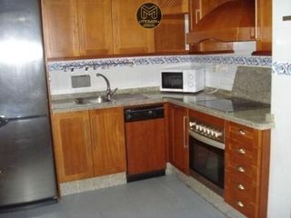 Piso en alquiler en Renfe - Bulevar 1º y 2º Fase en Jaén