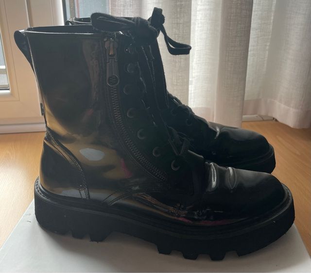 Botas Calvin Klein charol negras talla 39