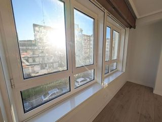 Piso en alquiler en Paseo de los Puentes - Santa Margarita en Coruña (A)