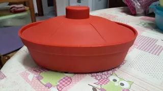 Mini pirofila in silicone rossa
