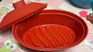 Mini pirofila in silicone rossa