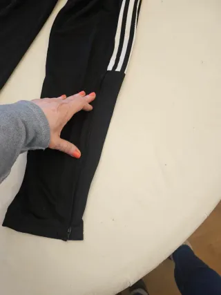 Pantalon chandal Adidas 40-42