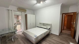 Piso en alquiler en Barrio de Zaidín en Granada